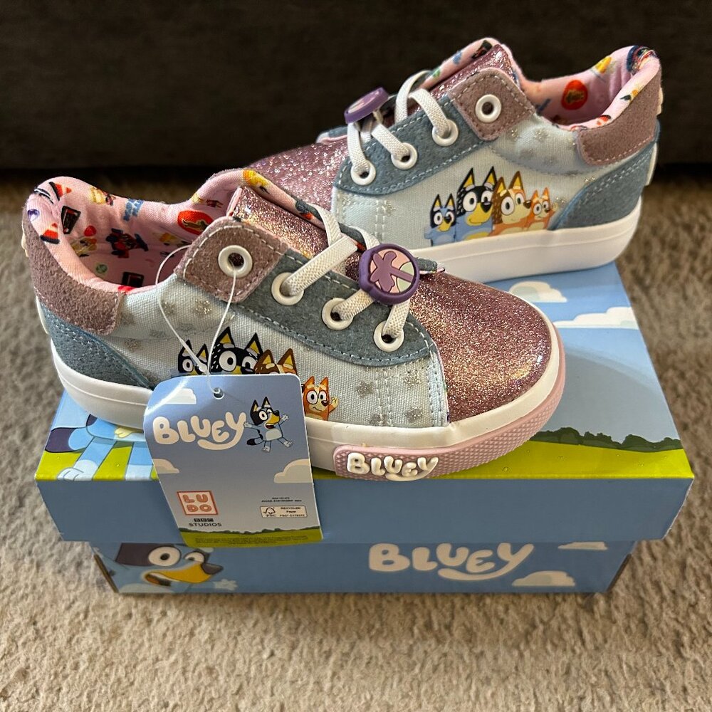 NEW WITH TAGS- Toddler Girl's Size 8 BLUEY Shoes